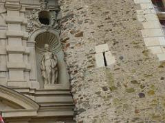 149 CHATEAU DE BRISSAC MAINE ET LOIRE 2016 N0_000015